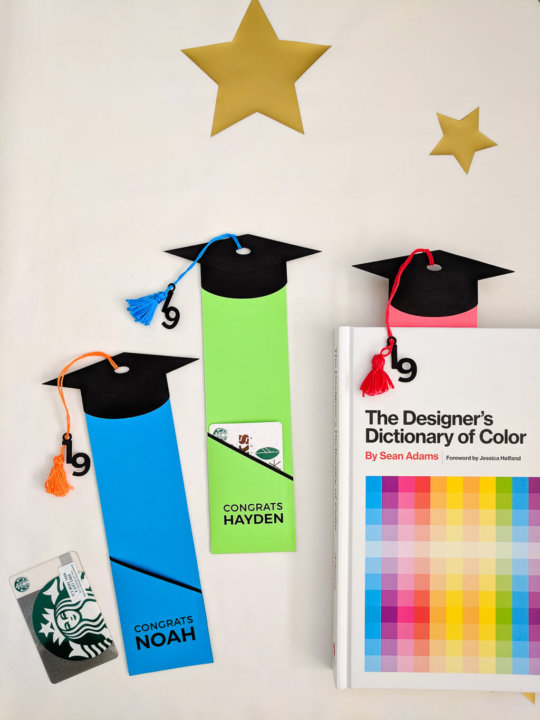 Graduation Gift Card Holder Bookmark - Free Printable Template to DIY ...