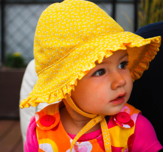 Free baby bonnet pattern: Baby sun hat sewing pattern with ruffles and ...