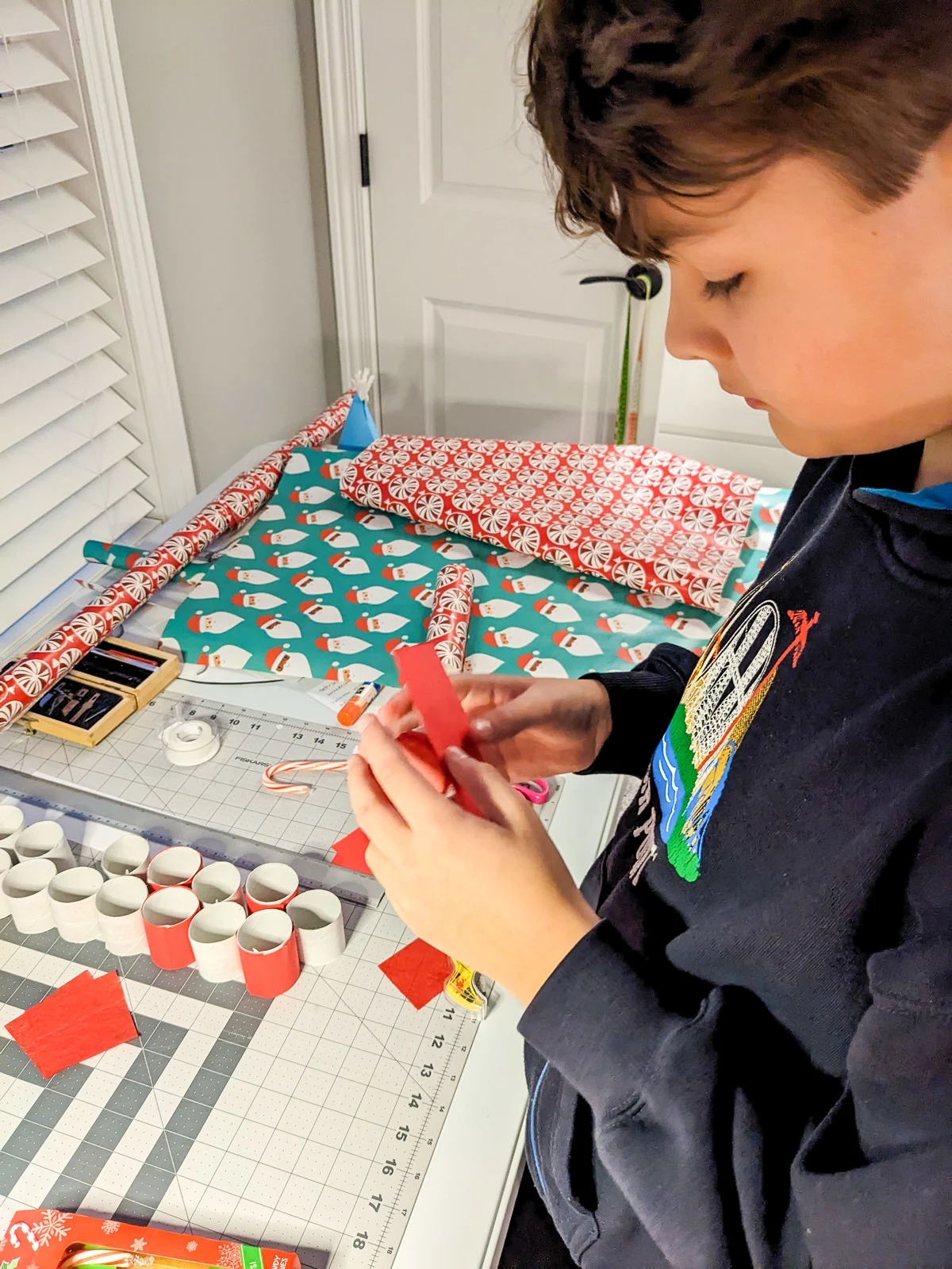 DIY-ing an advent calendar with kids by recycling toilet paper rolls