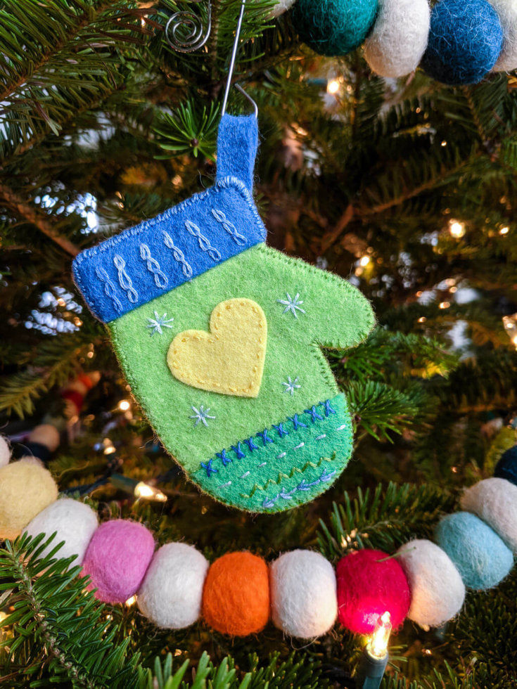 personalized-diy-felt-mitten-ornaments-pattern-with-monograms-merriment-design